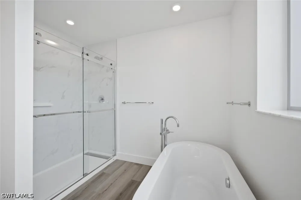 Mayfair Street #PH11 Naples, FL 34104