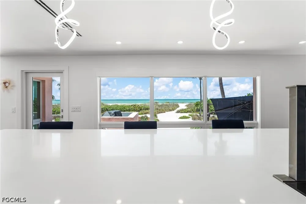 Waters Edge Lane Sanibel, FL 33957