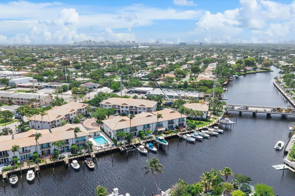 1351 SE 3rd Avenue Pompano Beach, FL 33060