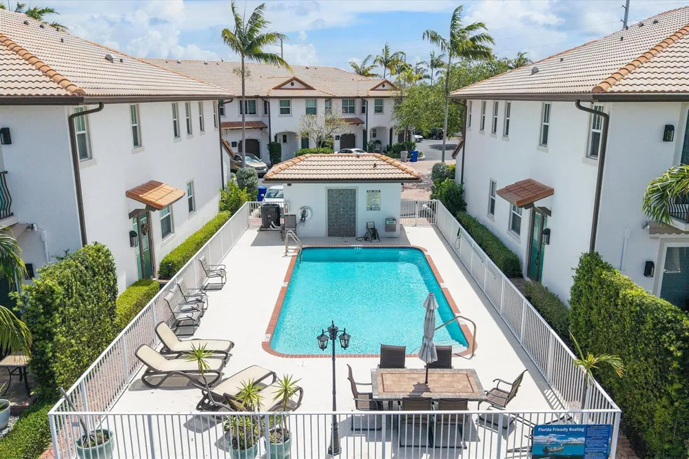 1351 SE 3rd Avenue Pompano Beach, FL 33060