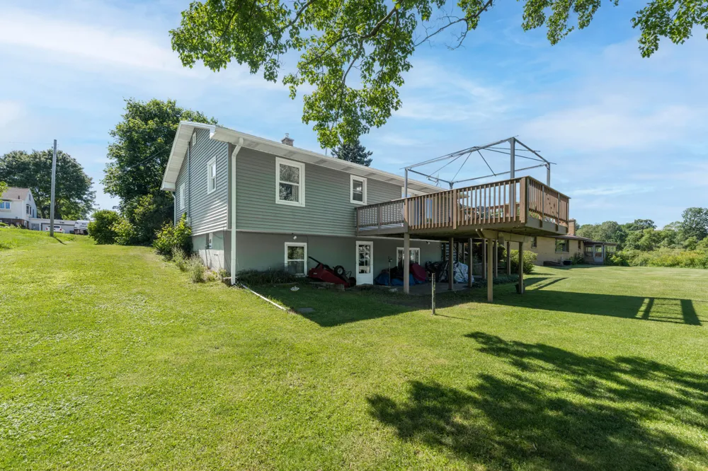 2937 Loehrs Landing Drive Hastings, MI 49058