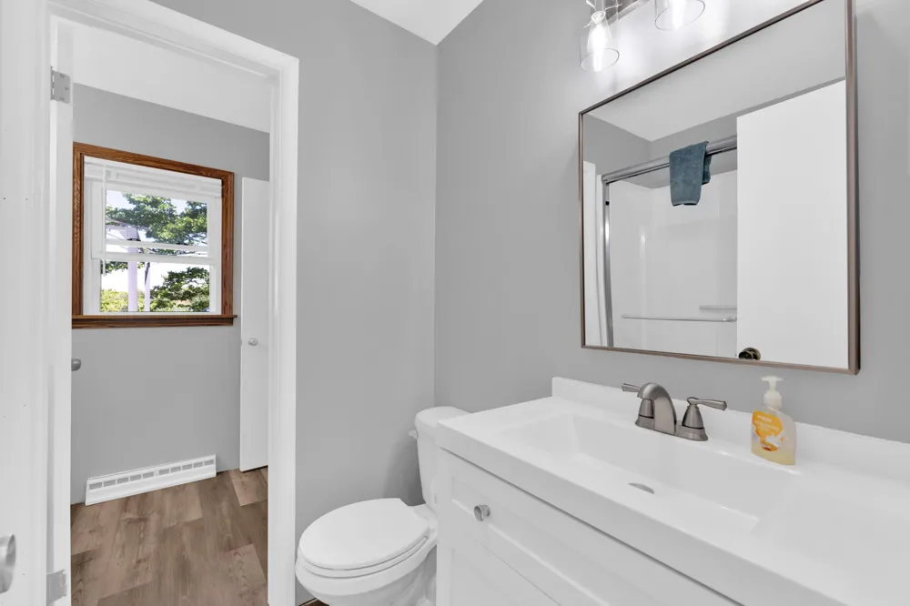 2937 Loehrs Landing Drive Hastings, MI 49058