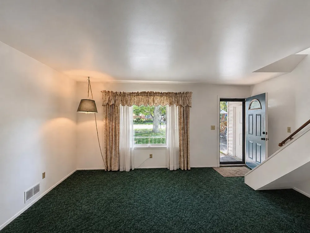 1546 Zarieda Street Ortonville, MI 48462