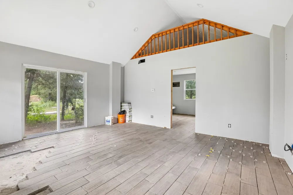 499 Bridgestone Court Lockhart, TX 78644