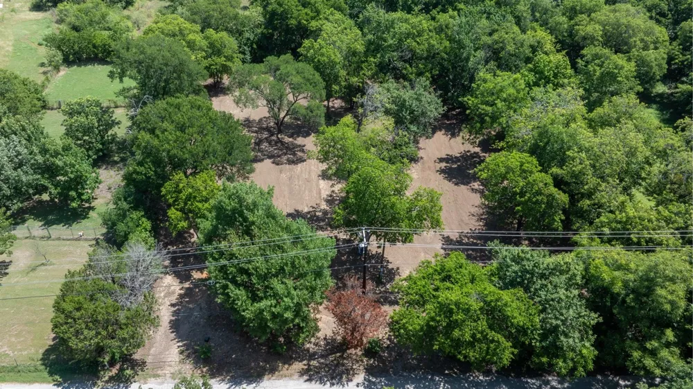 420 County Road 1021 Burleson, TX 76028