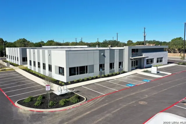 4306 De Zavala San Antonio, TX 78249