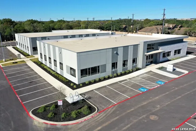 4306 De Zavala San Antonio, TX 78249