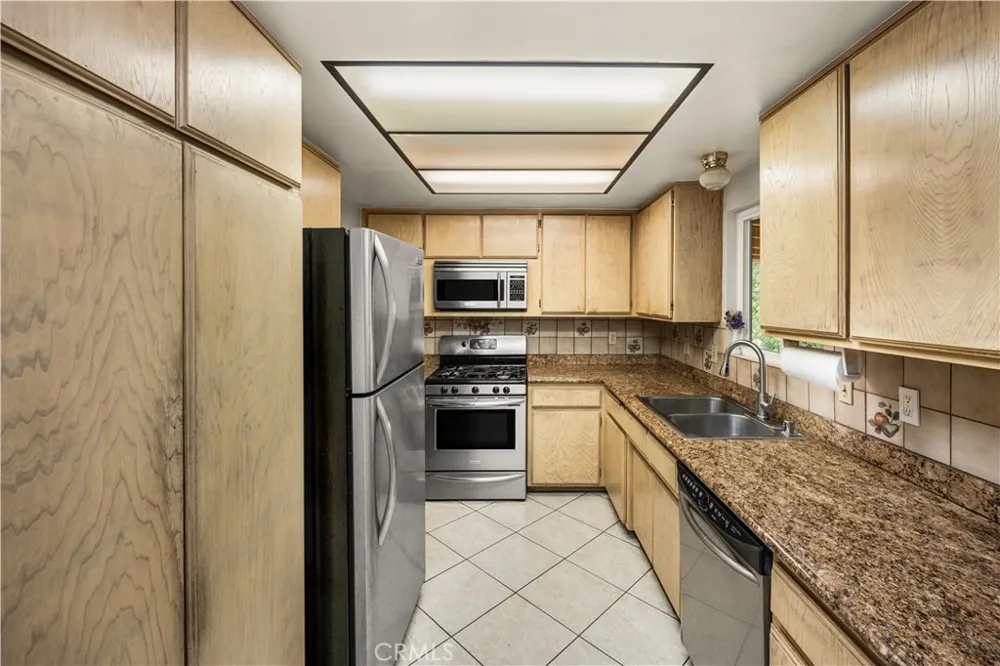 402 Greendale Drive La Puente, CA 91746