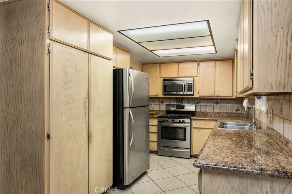 402 Greendale Drive La Puente, CA 91746
