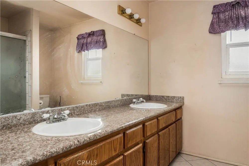 402 Greendale Drive La Puente, CA 91746