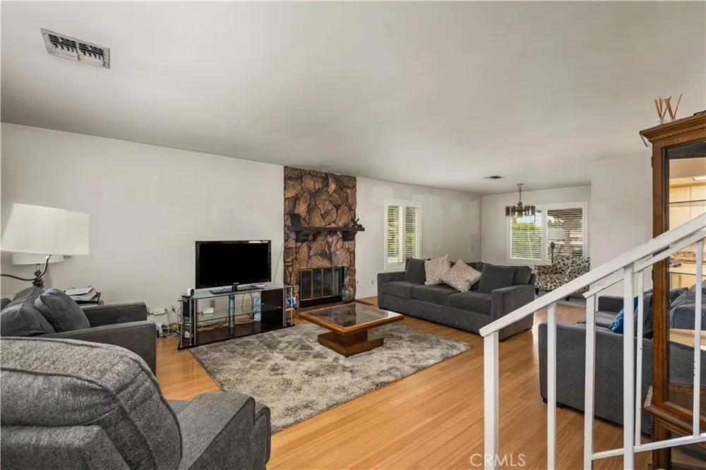 402 Greendale Drive La Puente, CA 91746