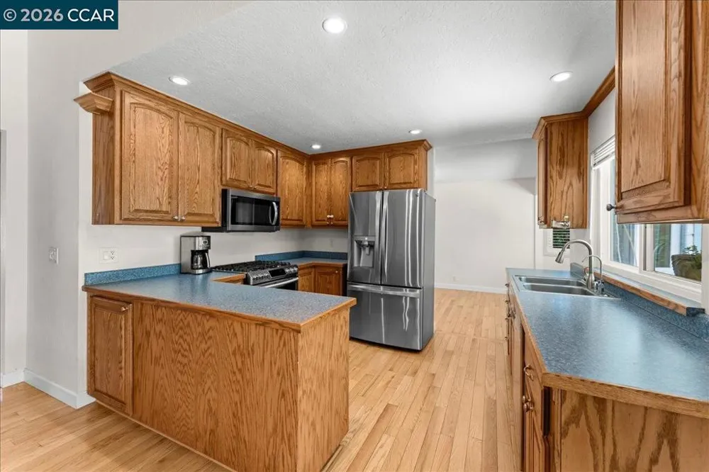 472 Cordoba Ln Vacaville, CA 95688