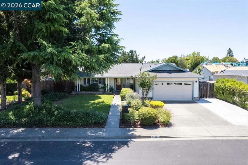 472 Cordoba Ln Vacaville, CA 95688
