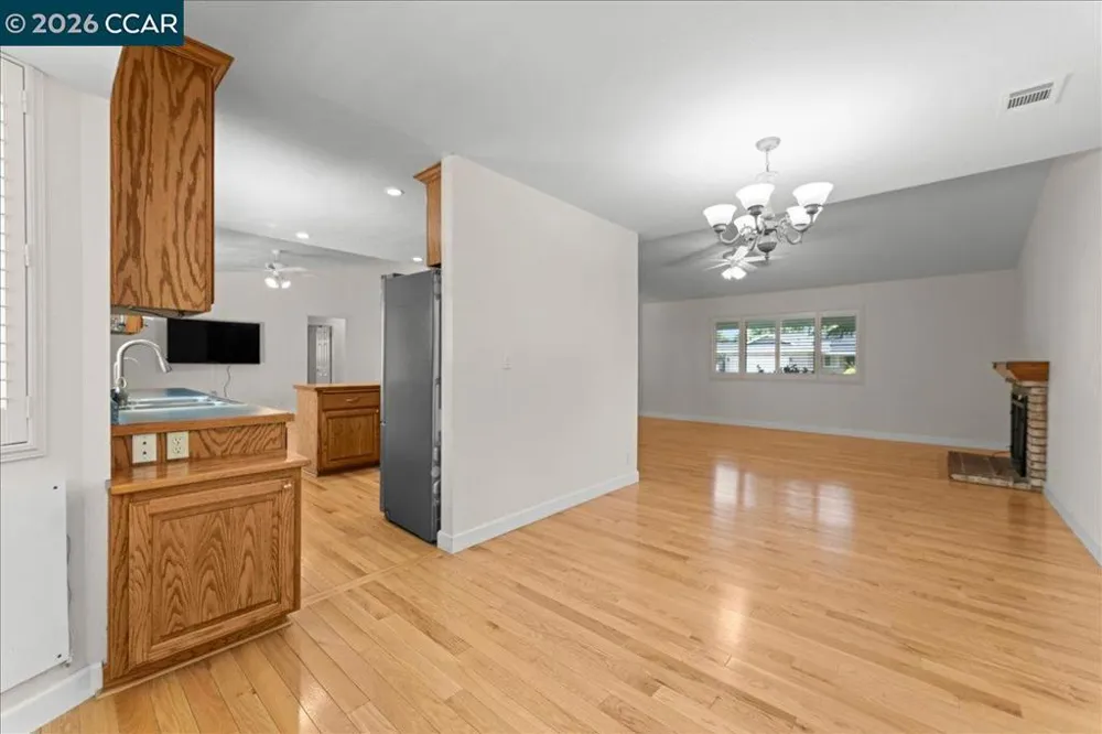 472 Cordoba Ln Vacaville, CA 95688