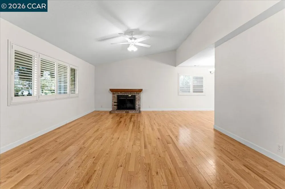 472 Cordoba Ln Vacaville, CA 95688