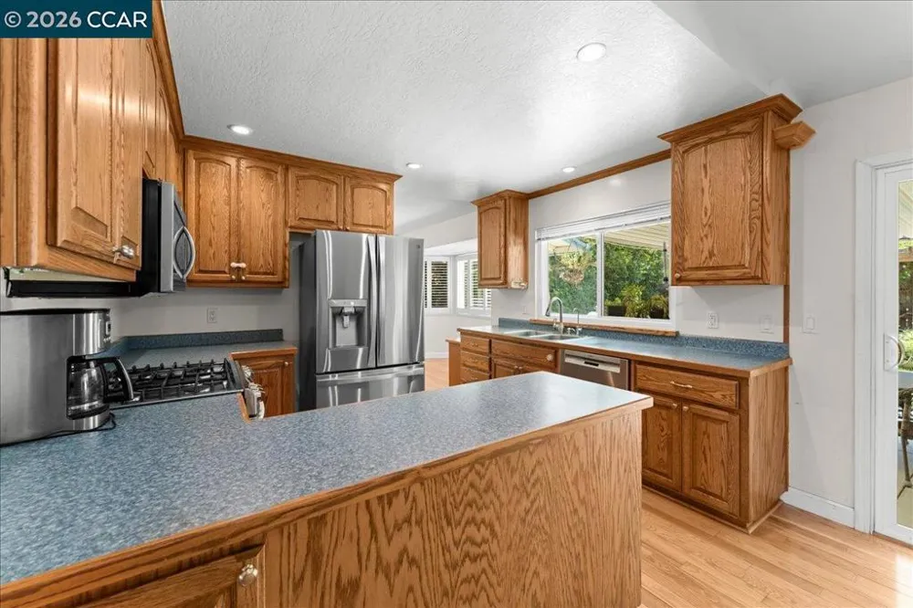 472 Cordoba Ln Vacaville, CA 95688