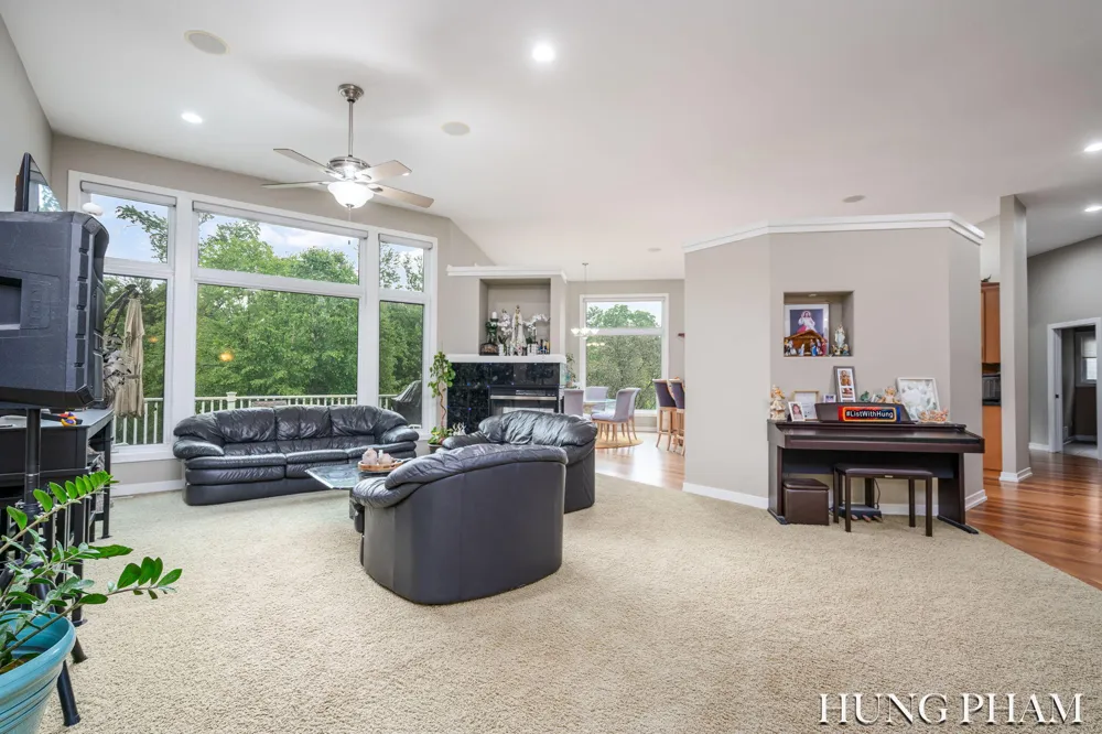 2136 Pleasant Pond Drive SW Byron Center, MI 49315