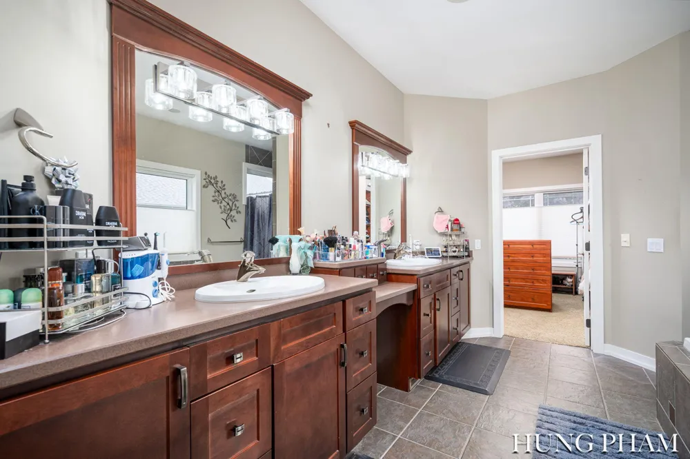 2136 Pleasant Pond Drive SW Byron Center, MI 49315