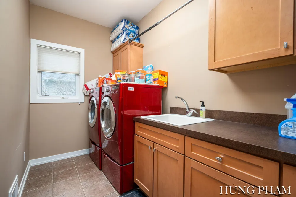 2136 Pleasant Pond Drive SW Byron Center, MI 49315