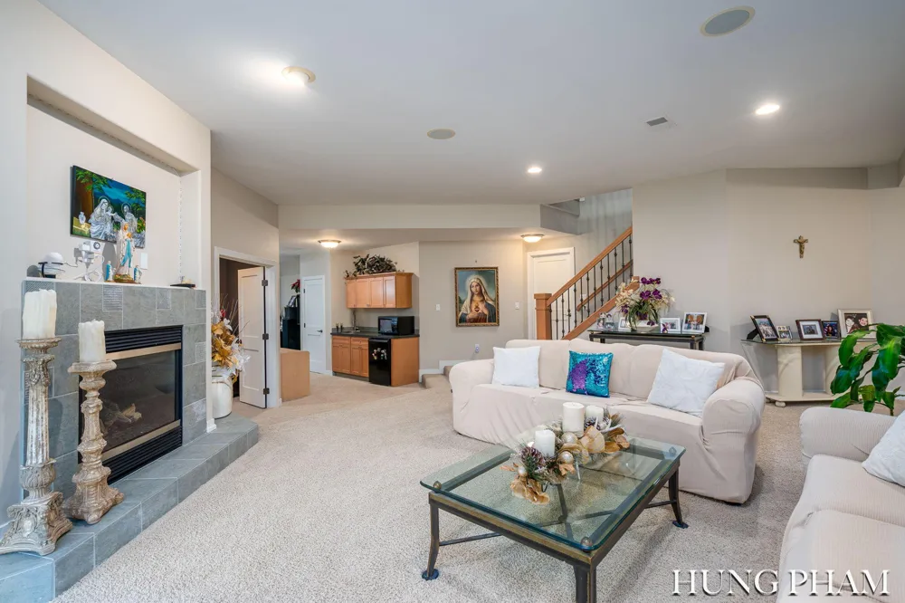 2136 Pleasant Pond Drive SW Byron Center, MI 49315