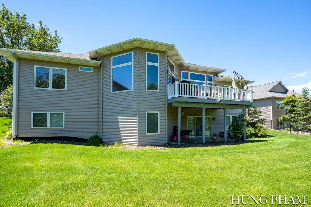 2136 Pleasant Pond Drive SW Byron Center, MI 49315