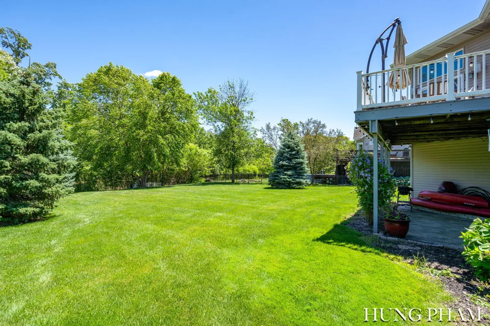 2136 Pleasant Pond Drive SW Byron Center, MI 49315