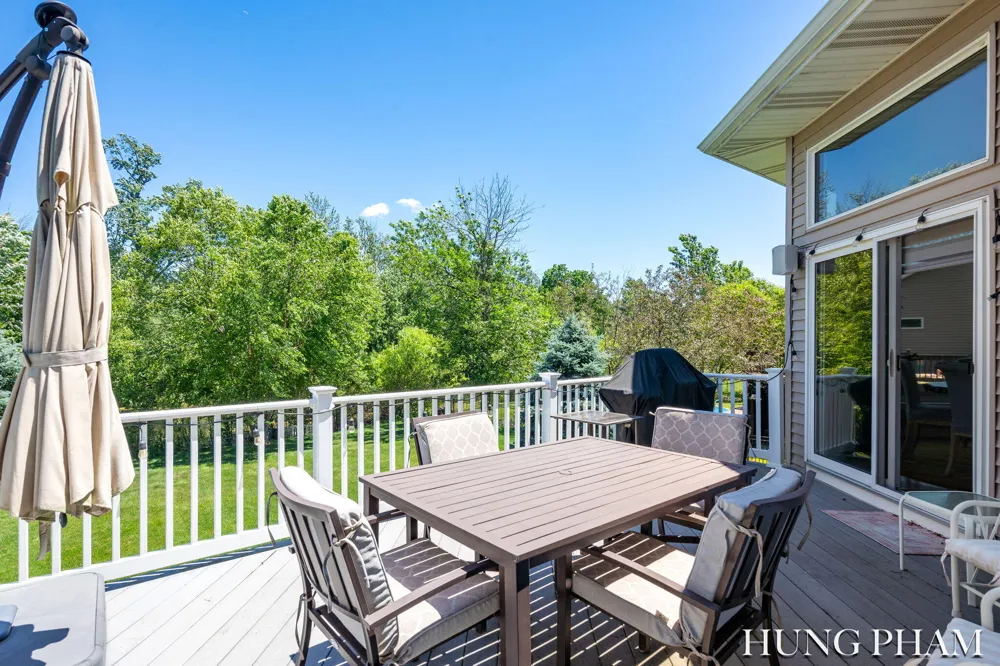 2136 Pleasant Pond Drive SW Byron Center, MI 49315