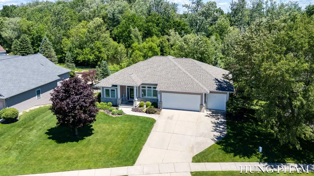2136 Pleasant Pond Drive SW Byron Center, MI 49315