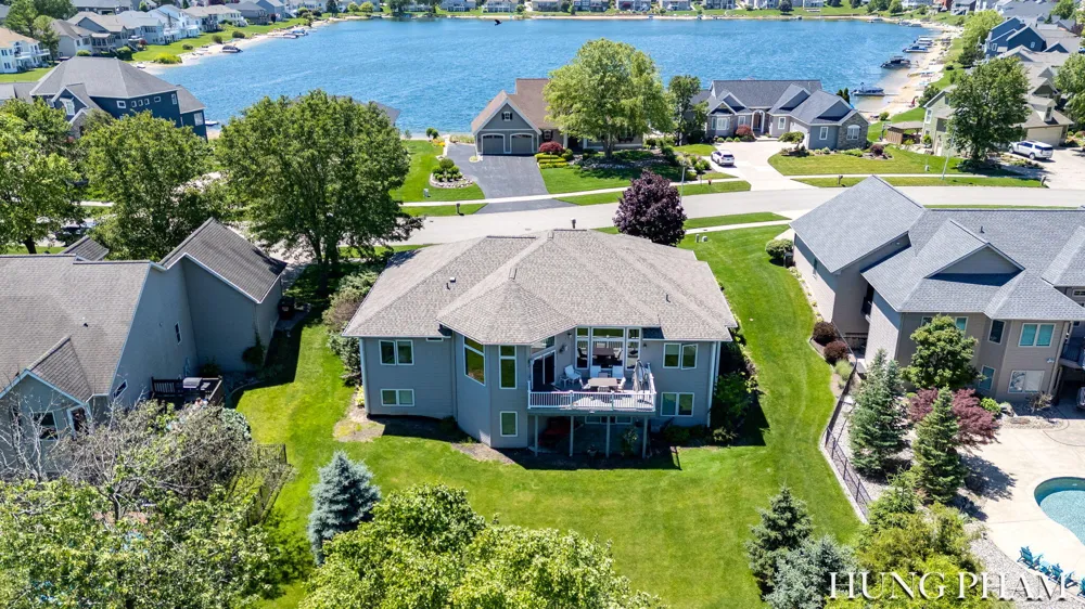 2136 Pleasant Pond Drive SW Byron Center, MI 49315