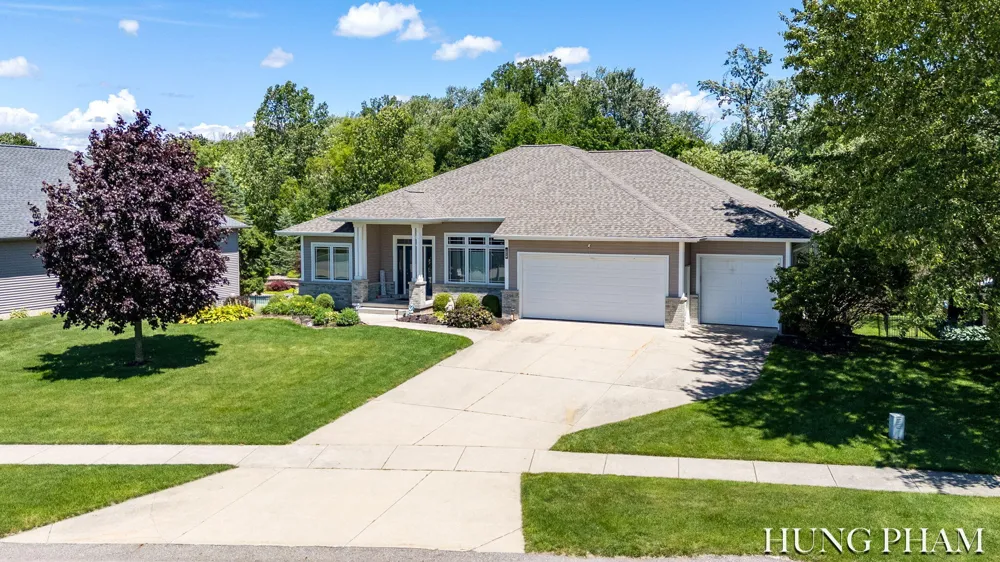 2136 Pleasant Pond Drive SW Byron Center, MI 49315