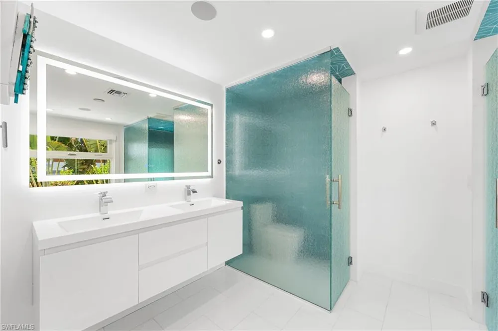 4577 Waters Edge Lane Sanibel, FL 33957