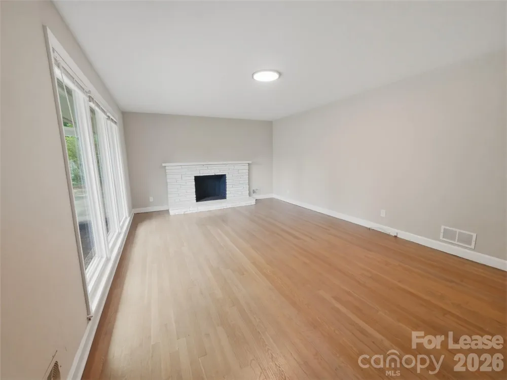 765 8th Avenue Drive SE Hickory, NC 28602