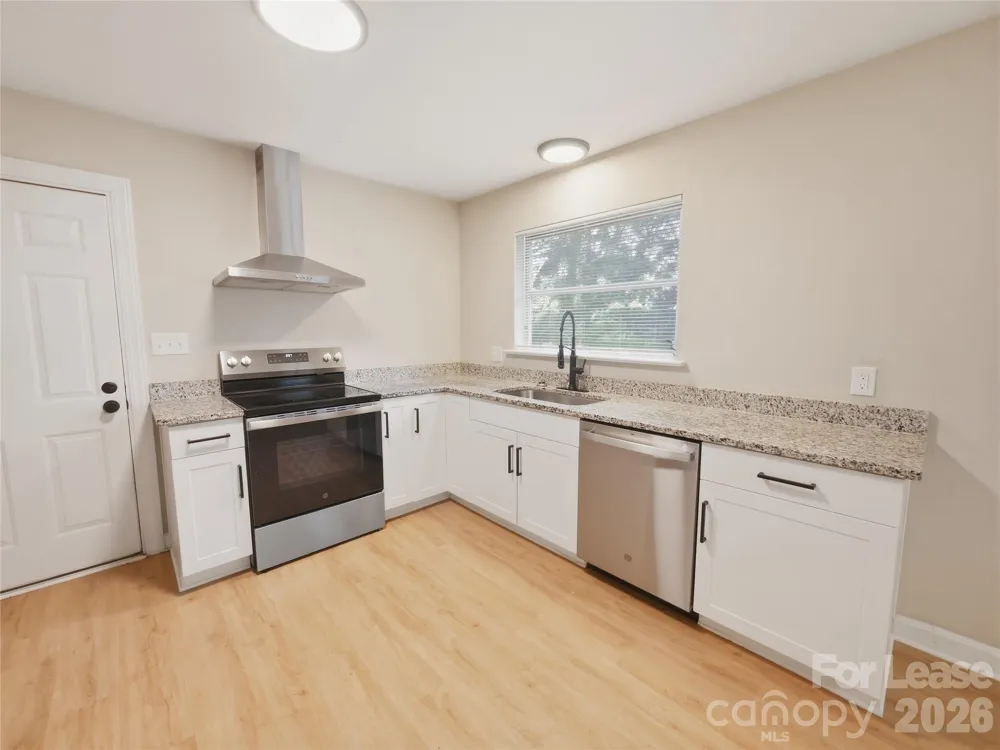 765 8th Avenue Drive SE Hickory, NC 28602