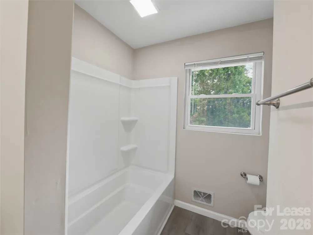 765 8th Avenue Drive SE Hickory, NC 28602