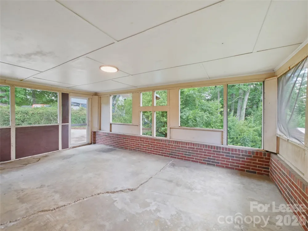 765 8th Avenue Drive SE Hickory, NC 28602