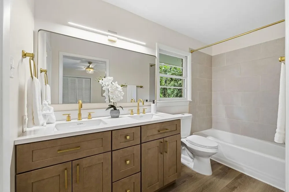 4765 Luray Drive Dunwoody, GA 30338