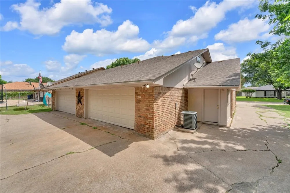 1205 Fairhaven Drive Mansfield, TX 76063