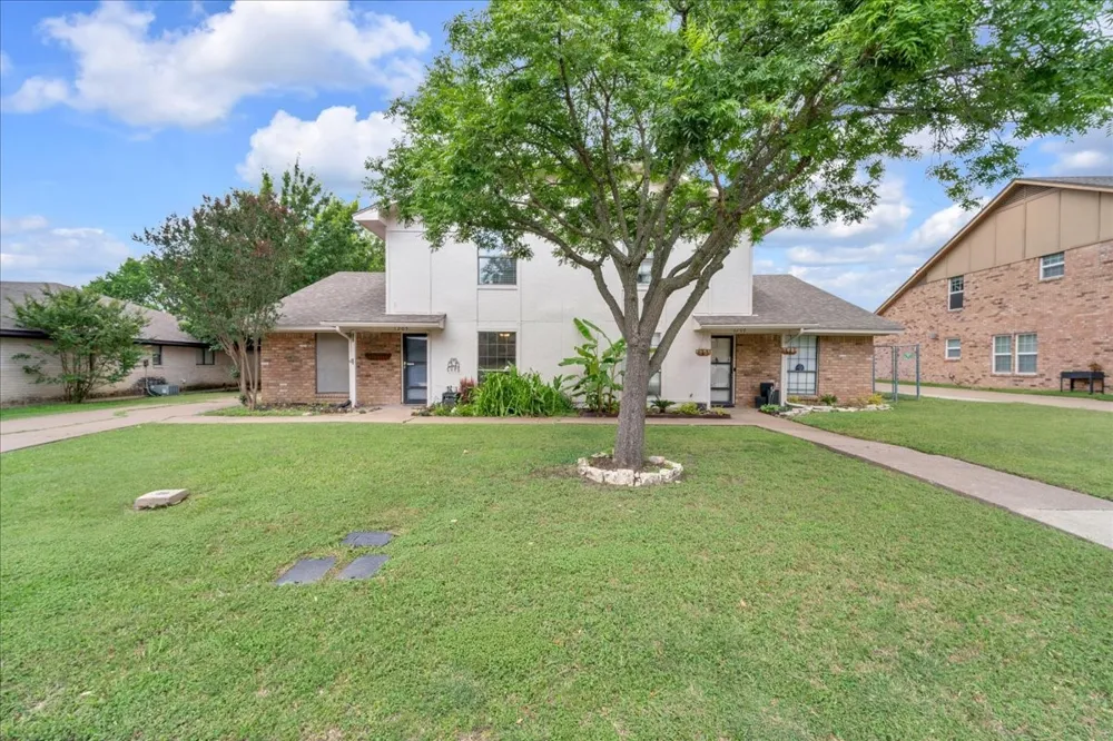 1205 Fairhaven Drive Mansfield, TX 76063