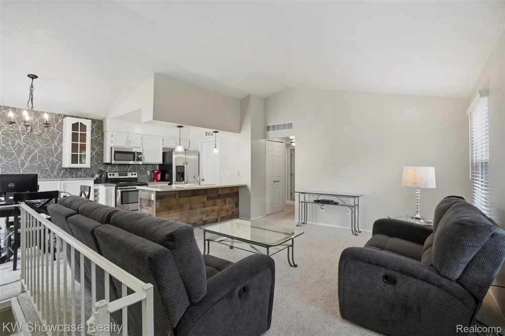 1499 Mariner Drive Walled Lake City, MI 48390