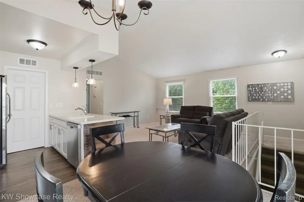 1499 Mariner Drive Walled Lake City, MI 48390
