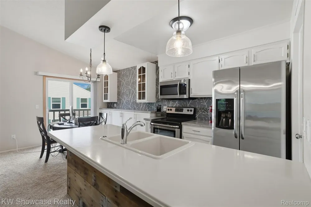 1499 Mariner Drive Walled Lake City, MI 48390