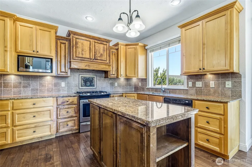 10 Wolf Fork Place Walla Walla, WA 99362