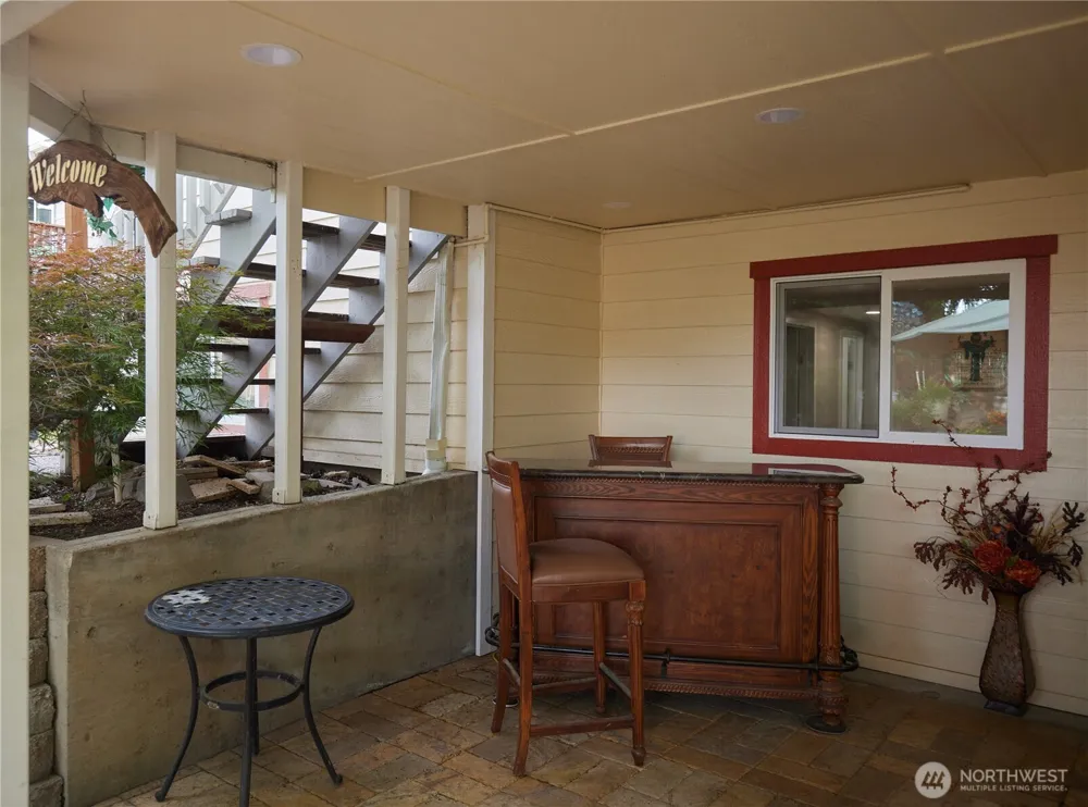 513 SE Highland Park Drive College Place, WA 99324