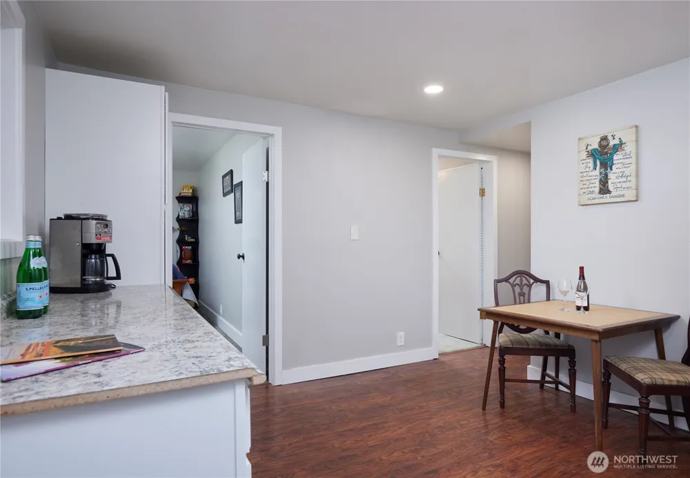 513 SE Highland Park Drive College Place, WA 99324