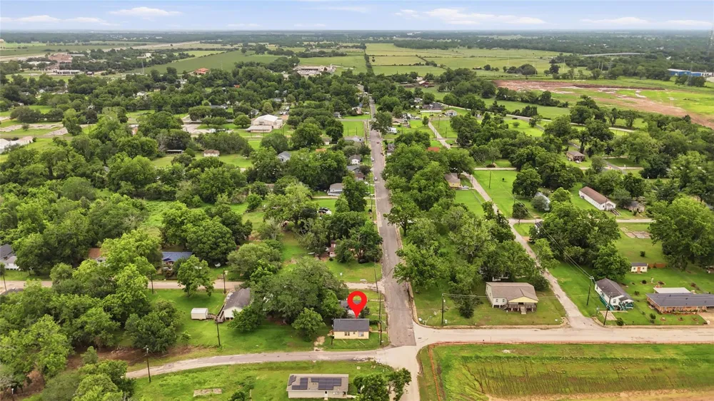 101 Outlar Road Wharton, TX 77488