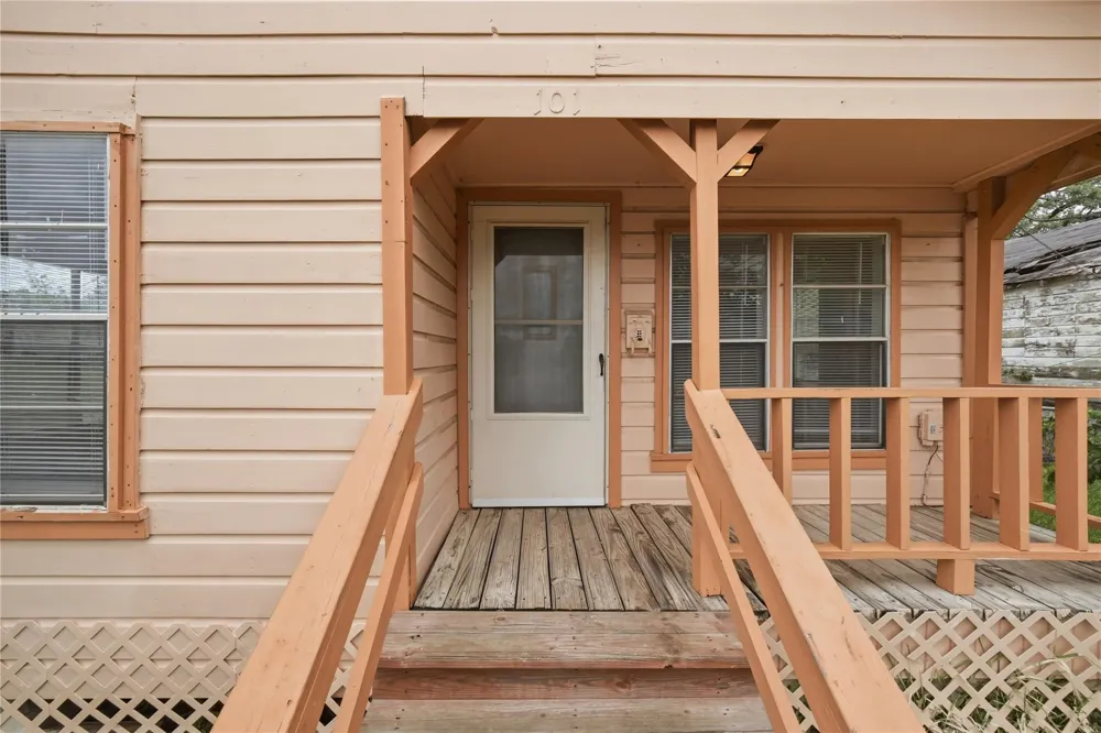101 Outlar Road Wharton, TX 77488