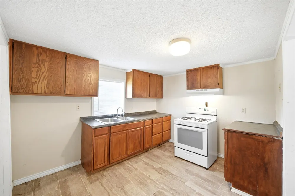 101 Outlar Road Wharton, TX 77488