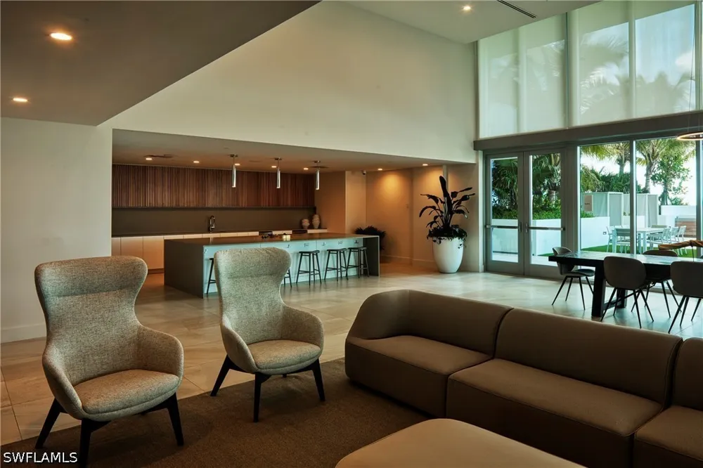 Mayfair Street #PH10 Naples, FL 34104