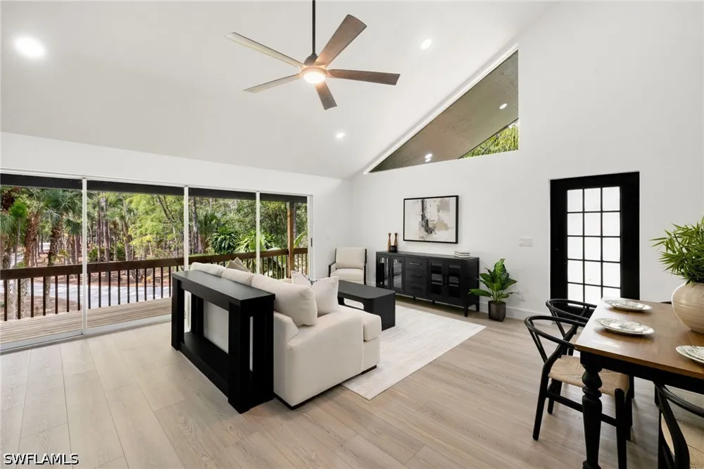 3rd Avenue NW Naples, FL 34119