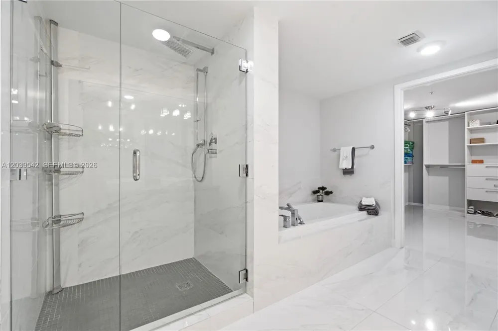 400 Sunny Isles Blvd #1817 Sunny Isles Beach, FL 33160